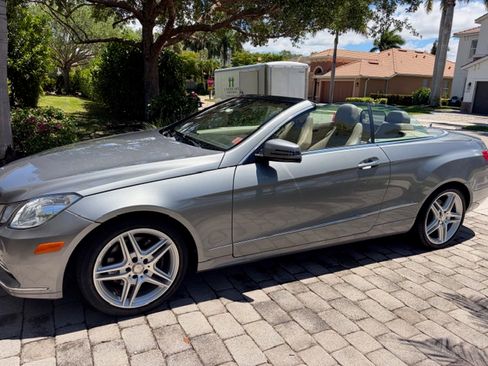 Used 2013 Mercedes-Benz E 350 Cabriolet image 4