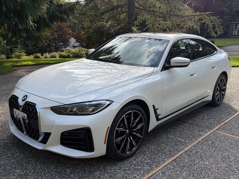 Used 2022 BMW 430i Gran Coupe w/ M Sport Package RWD image 1
