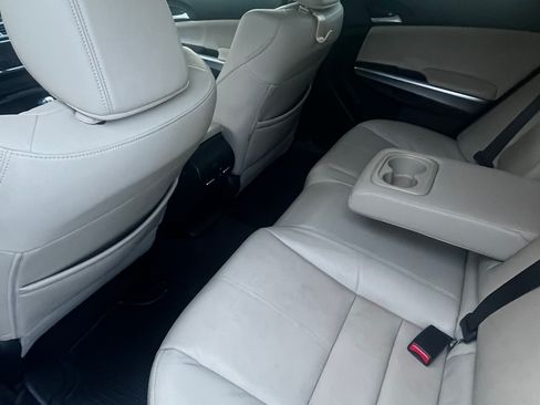 Used 2013 Honda Crosstour EX-L image 21