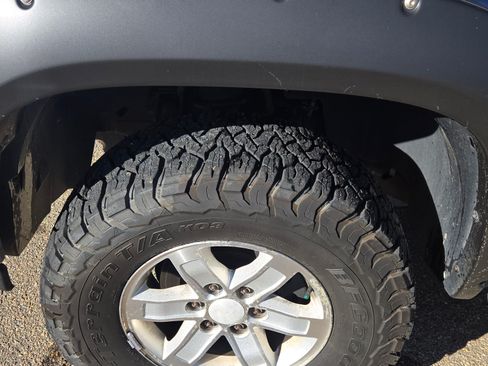 Used 2010 GMC Sierra 1500 SLE w/ Power Pack Plus image 8