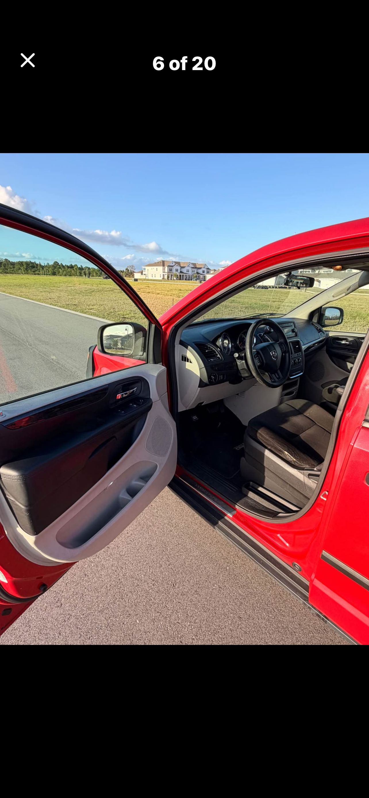 Used 2015 Dodge Grand Caravan American Value Package FWD image 1