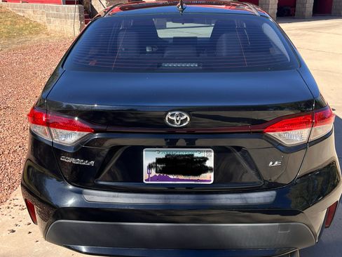 Used 2020 Toyota Corolla LE image 4