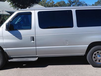 Used 2006 Ford E-350 and Econoline 350 XLT