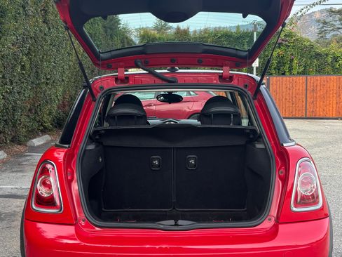 Used 2013 MINI Cooper Hardtop image 10