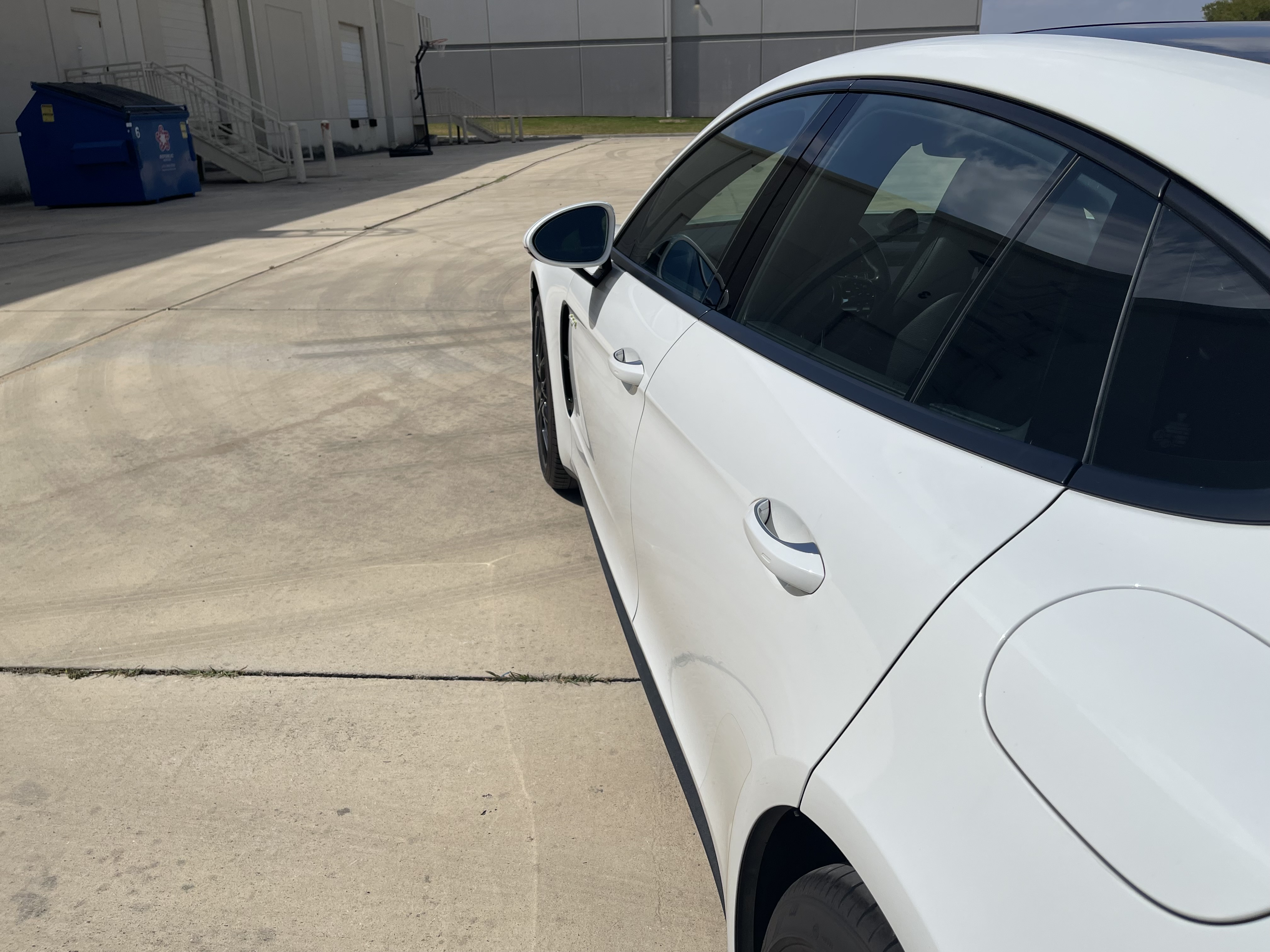 Used 2018 Porsche Panamera 4 AWD/4WD image 4