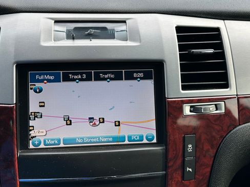 Used 2012 Cadillac Escalade EXT Premium image 10