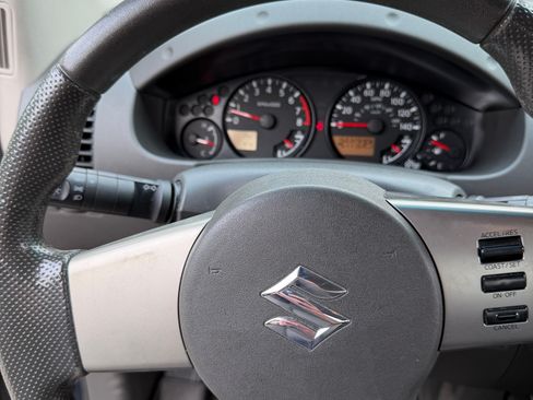 Used 2010 Suzuki Equator Sport AWD/4WD image 17