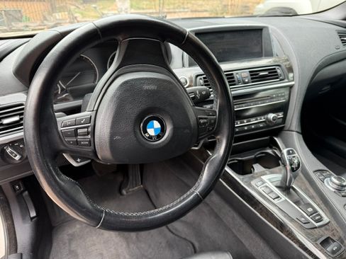 Used 2012 BMW 650i Convertible RWD image 11