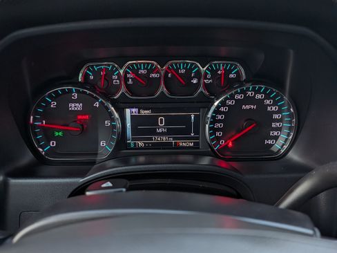 Used 2016 Chevrolet Silverado 1500 LT w/ All Star Edition image 9