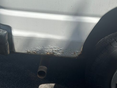Used 2010 Ford E-250 and Econoline 250 RWD image 14