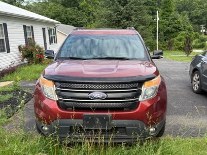 Used 2014 Ford Explorer XLT w/ Equipment Group 202A