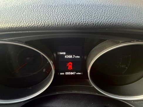 Used 2015 Mitsubishi Outlander Sport ES image 21