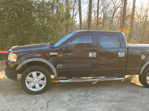 Used 2006 Ford F150 Lariat AWD/4WD image 5