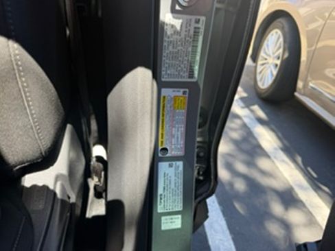 Used 2024 Honda CR-V LX image 17