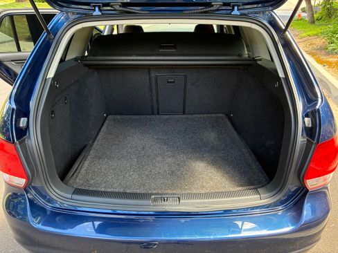 Used 2011 Volkswagen Jetta TDI image 11