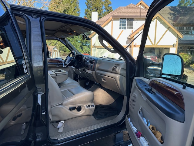 Used 2005 Ford F350 Lariat AWD/4WD image 10
