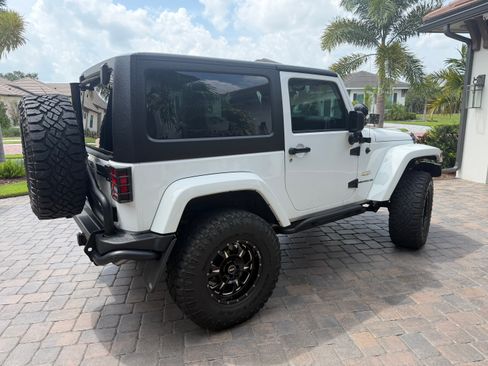 Used 2012 Jeep Wrangler Sahara AWD/4WD image 2