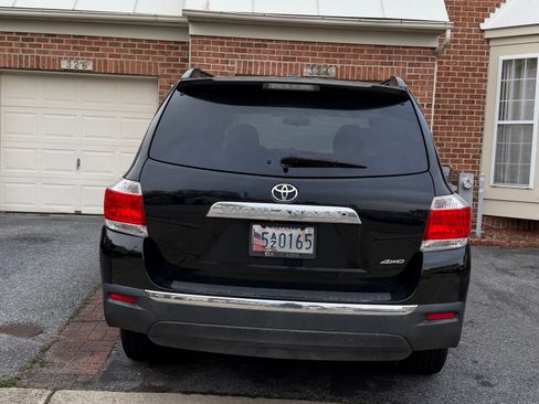 Used 2011 Toyota Highlander Limited w/ Tech Pkg image 6