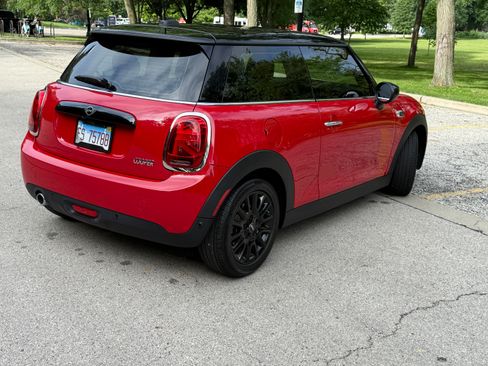 Used 2020 MINI Cooper 2-Door Hardtop FWD image 6