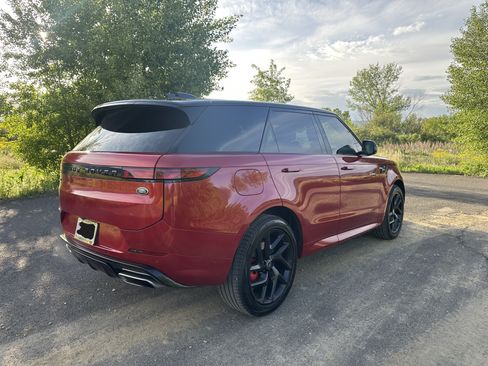 Used 2023 Land Rover Range Rover Sport SE Dynamic AWD/4WD image 5