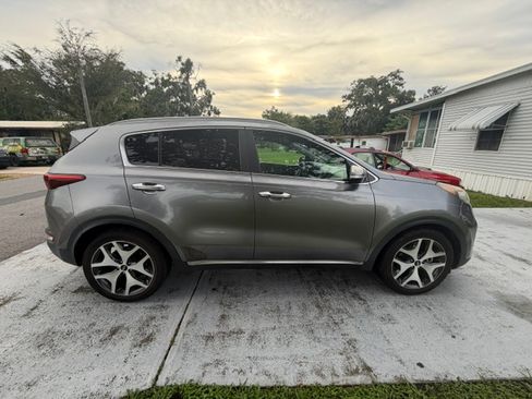 Used 2017 Kia Sportage SX FWD image 9