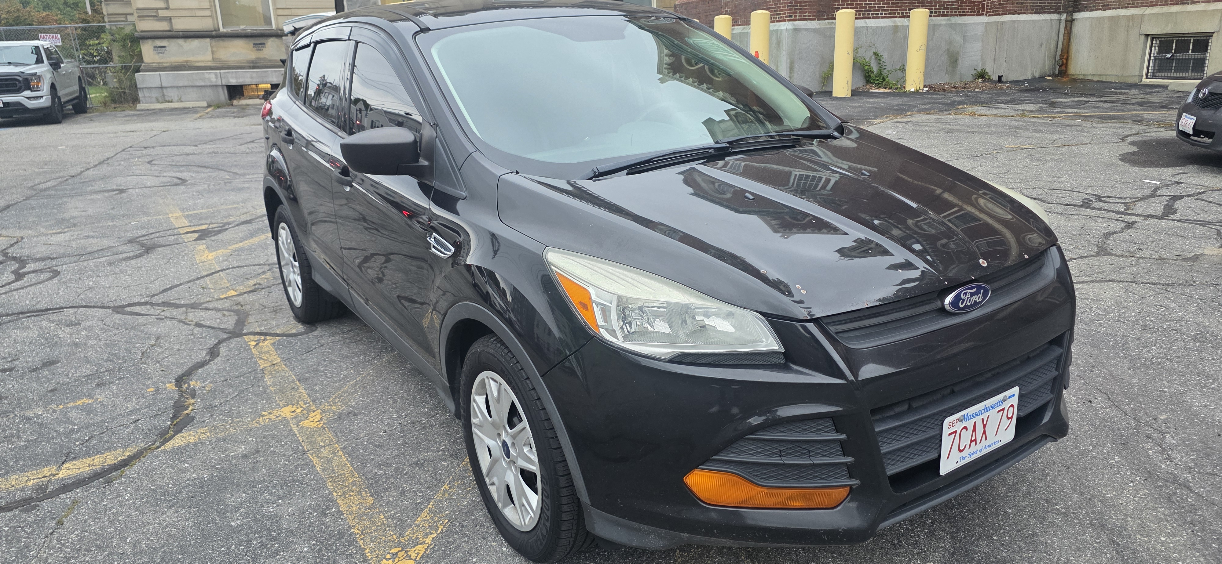 Used 2015 Ford Escape S FWD image 14