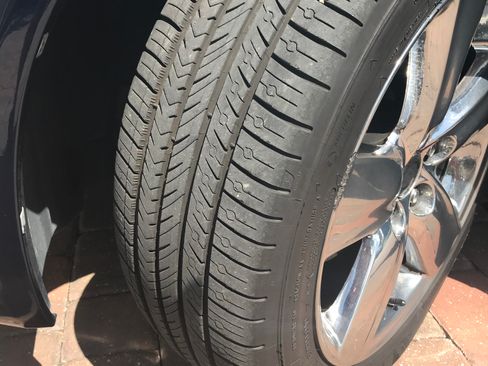 Used 2010 Lexus LS 460 image 5