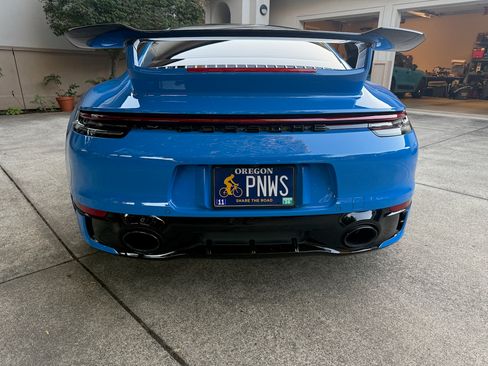 Used 2023 Porsche 911 Carrera 4S image 15