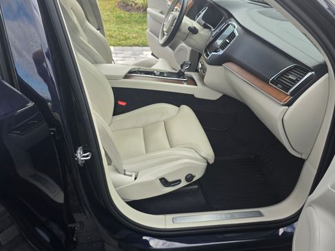 Used 2019 Volvo XC90 T6 Inscription w/ Luxury Package image 25