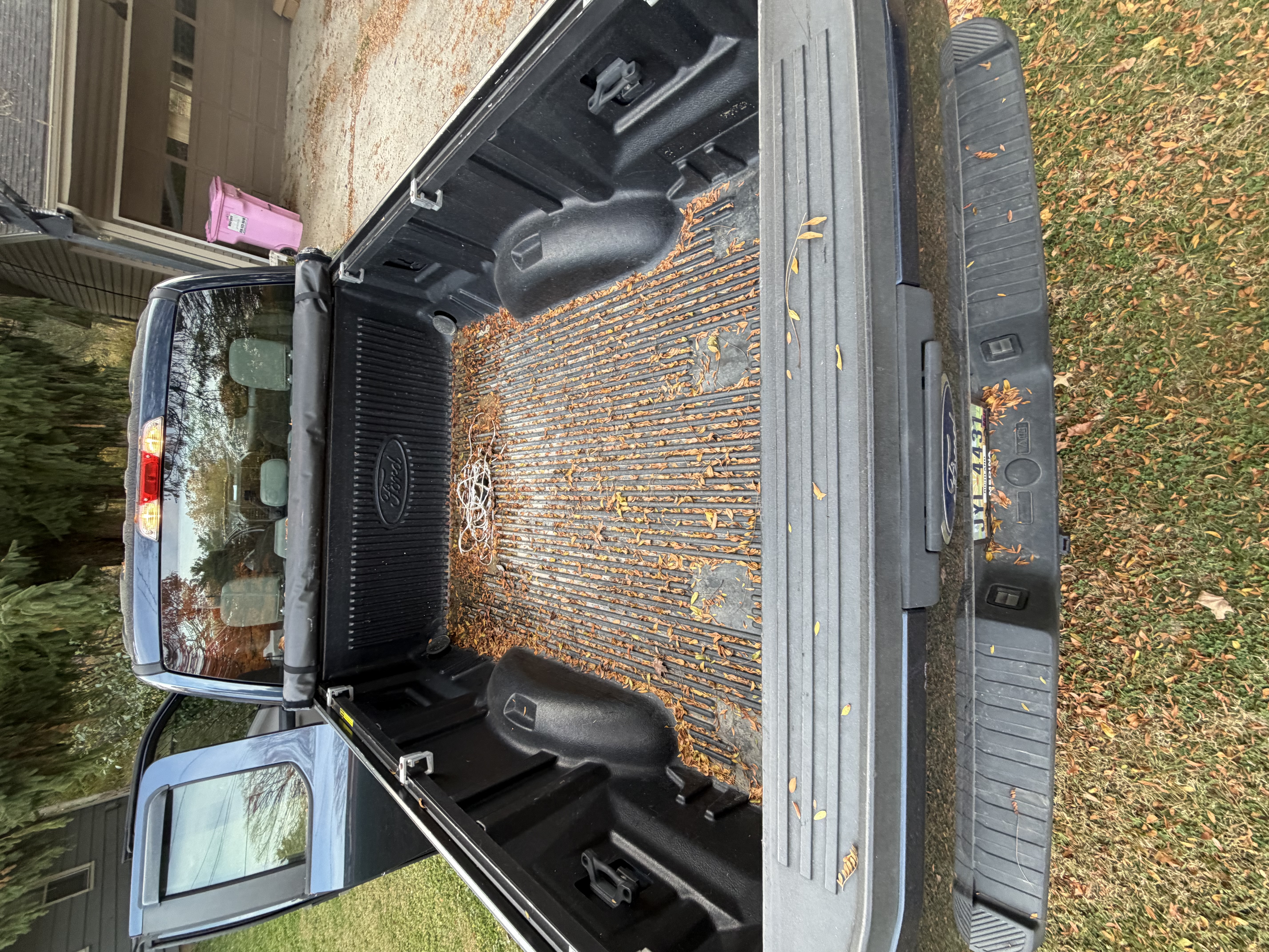 Used 2018 Ford F150 XL w/ Equipment Group 101A Mid AWD/4WD image 12