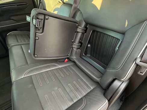 Used 2023 GMC Sierra 1500 AT4X image 15