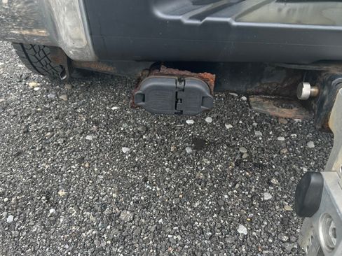 Used 2014 Ford F350 Lariat w/ Lariat Ultimate Package image 32