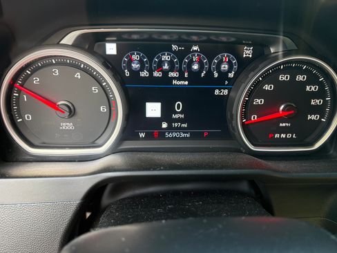 Used 2022 Chevrolet Silverado 1500 High Country image 6