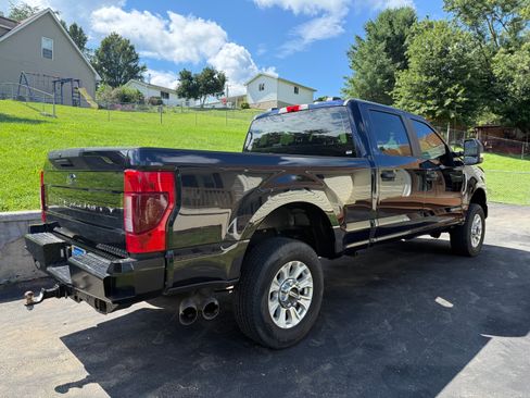Used 2022 Ford F250 XL w/ STX Appearance Package AWD/4WD image 2