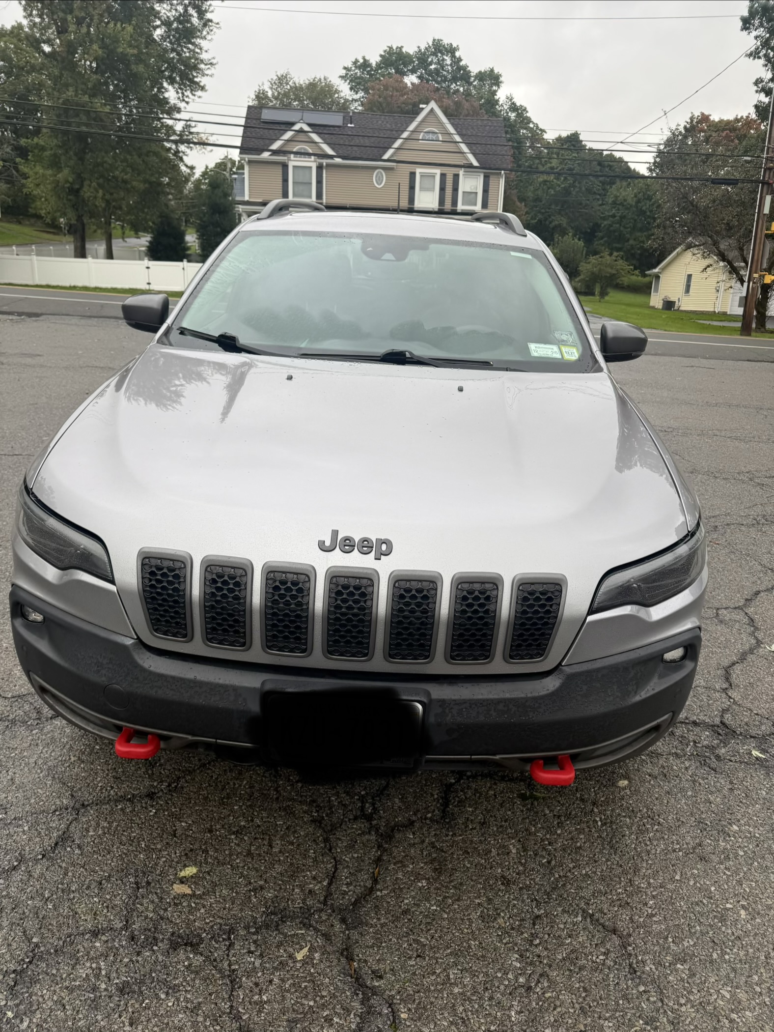 Used 2019 Jeep Cherokee Trailhawk AWD/4WD image 6