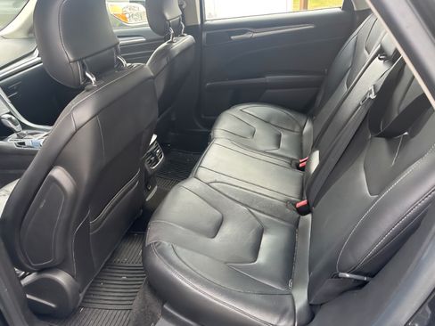 Used 2014 Ford Fusion Titanium image 6