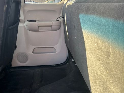 Used 2011 Chevrolet Silverado 3500 W/T image 15