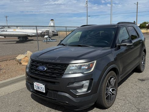 Used 2016 Ford Explorer Sport w/ Equipment Group 401A AWD/4WD image 1
