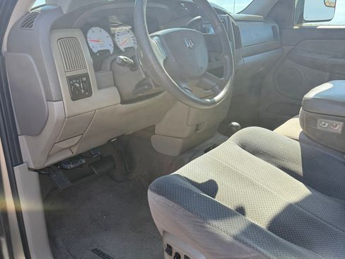 Used 2005 Dodge Ram 2500 Truck SLT w/ Quad Cab Big Horn Value Group AWD/4WD image 10