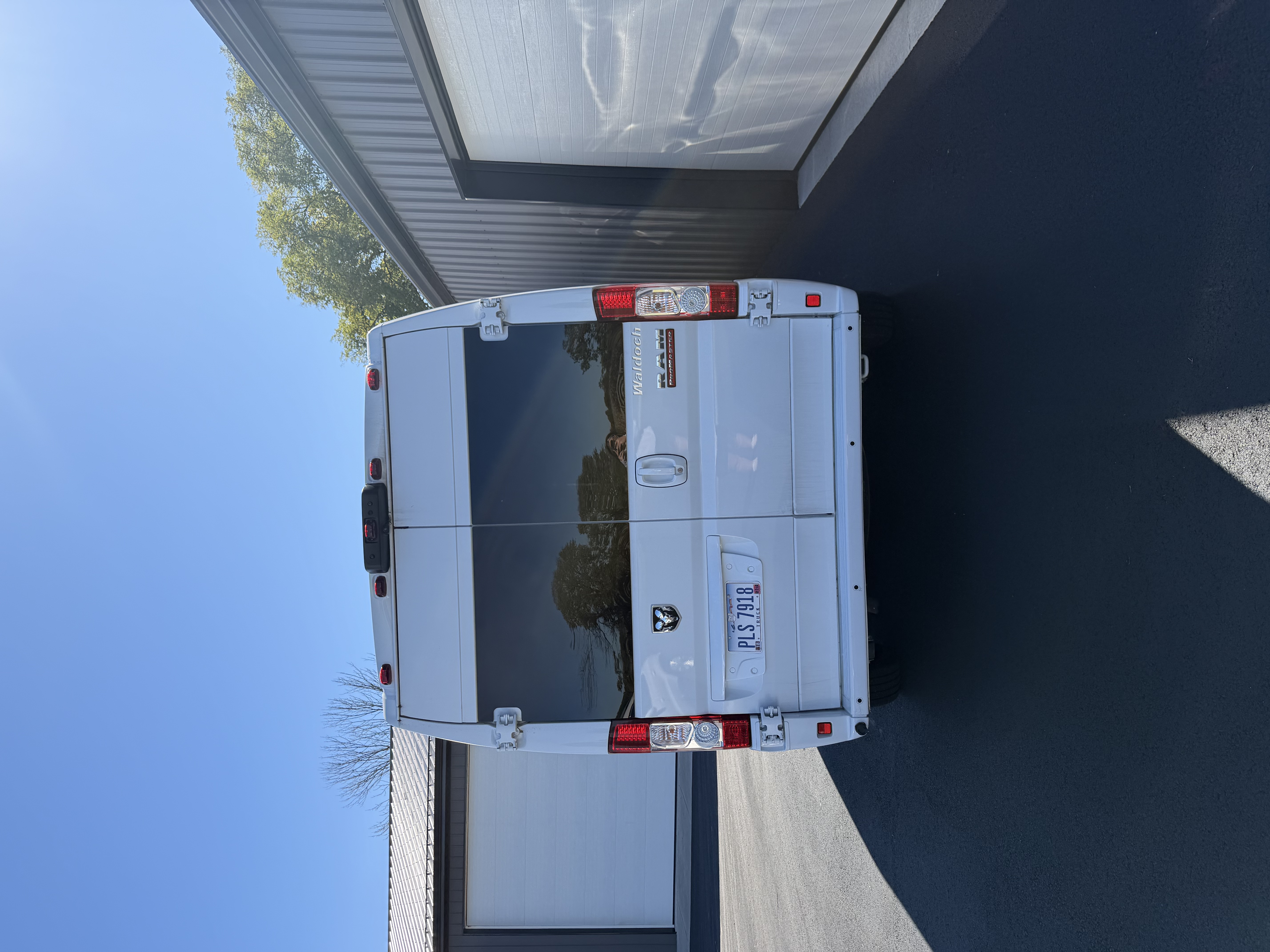 Used 2022 RAM ProMaster 2500 w/ Safety Group FWD image 4