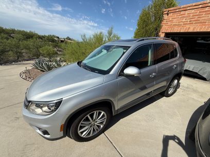 Used 2016 Volkswagen Tiguan SE