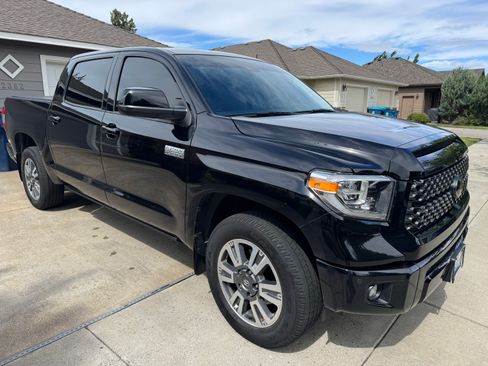 Used 2021 Toyota Tundra Platinum AWD/4WD image 2