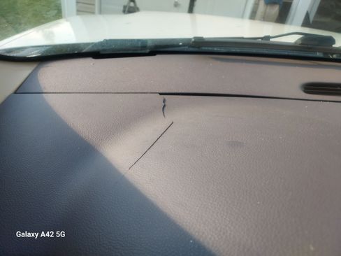 Used 2013 GMC Yukon XL SLT image 8