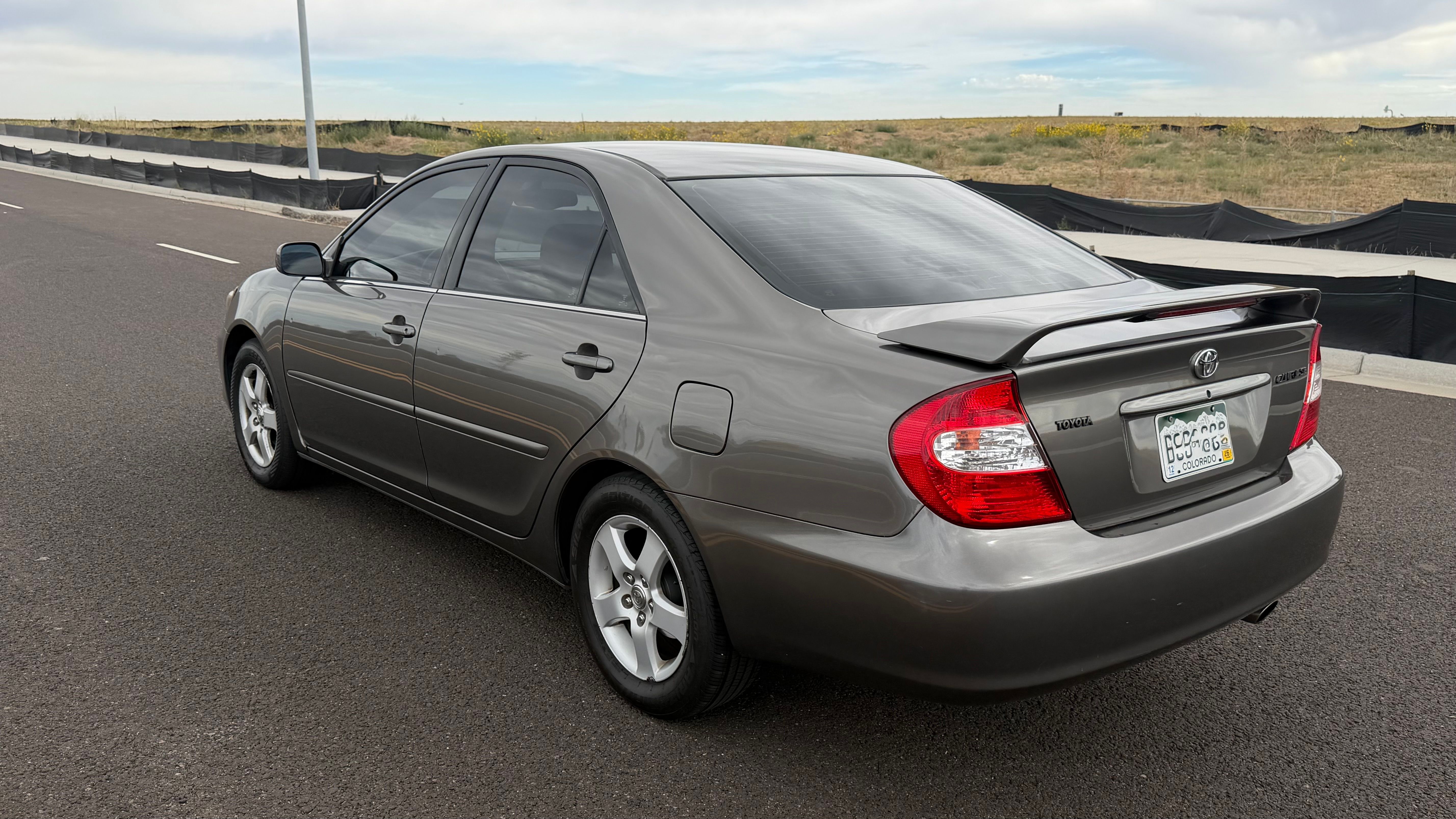 Used 2002 Toyota Camry SE FWD image 9