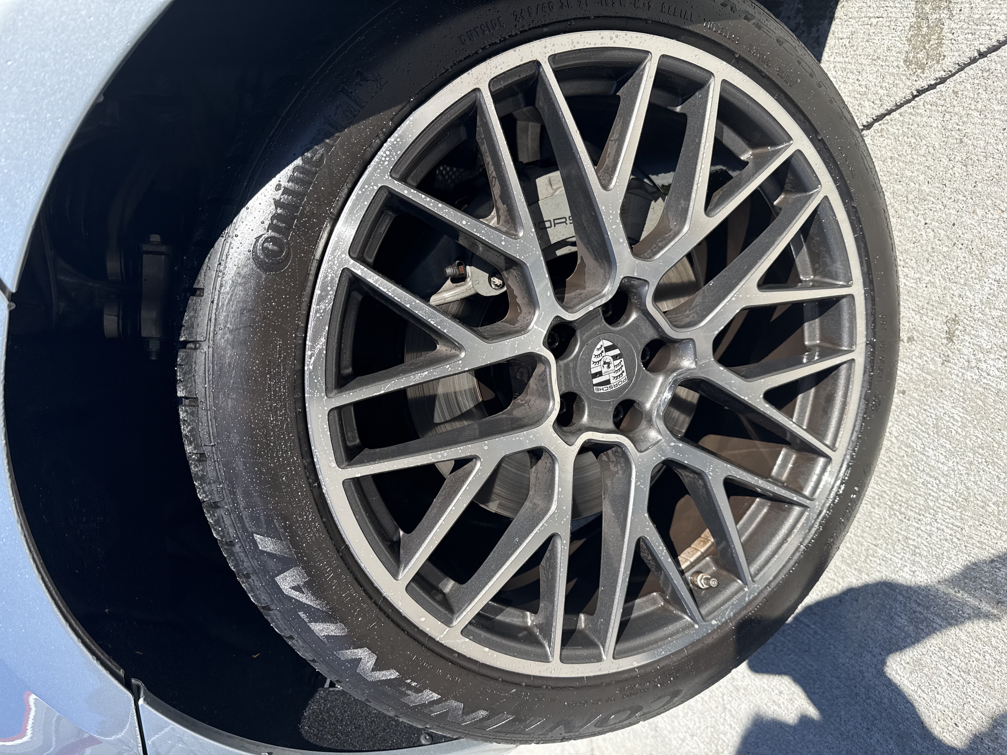 Used 2021 Porsche Macan S AWD/4WD image 10