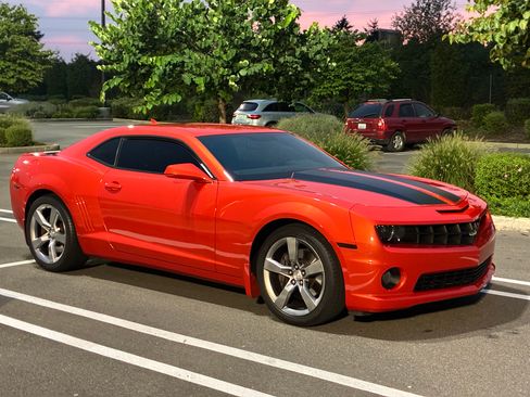 Used 2012 Chevrolet Camaro SS w/ RS Package image 6