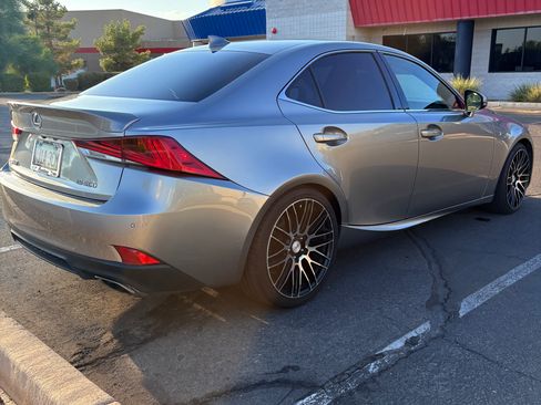Used 2018 Lexus IS 300 F Sport RWD image 8