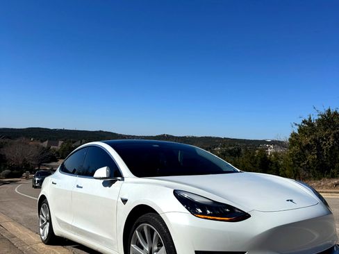 Used 2020 Tesla Model 3 Long Range image 5
