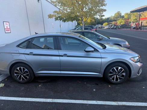 Used 2024 Volkswagen Jetta S FWD image 4