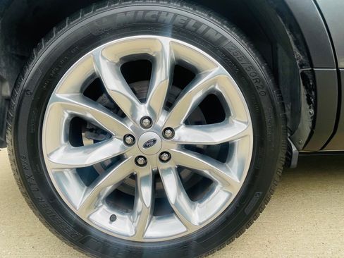 Used 2015 Ford Explorer Limited w/ Equipment Group 302A image 26